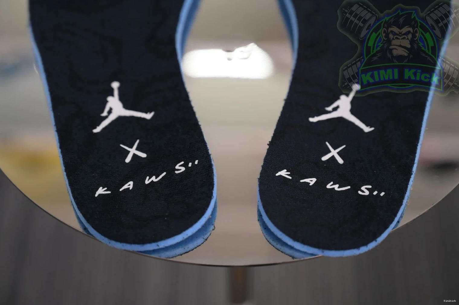 Air Jordan black StreetReady Kimikick kaws 4 1905 Jordan 0528